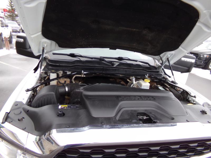 RAM 2500 Big Horn 4x4 Crew Cab 8' Box 2023