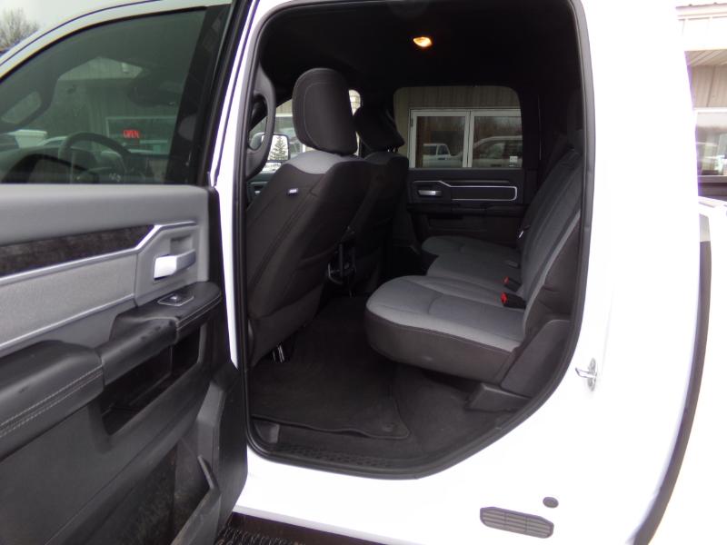 RAM 2500 Big Horn 4x4 Crew Cab 8' Box 2023