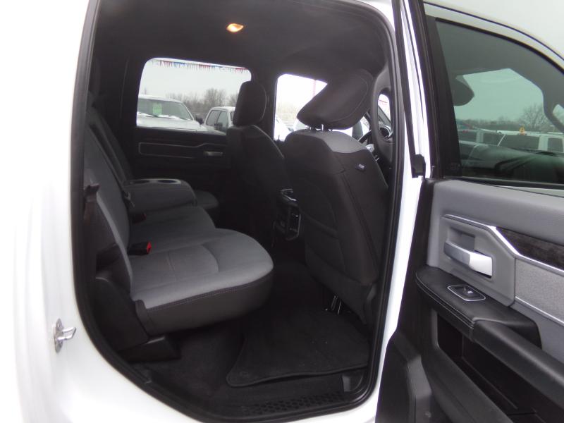 RAM 2500 Big Horn 4x4 Crew Cab 8' Box 2023