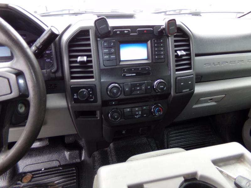 Ford F-350 SD XL Crew Cab Long Bed 4WD 2017