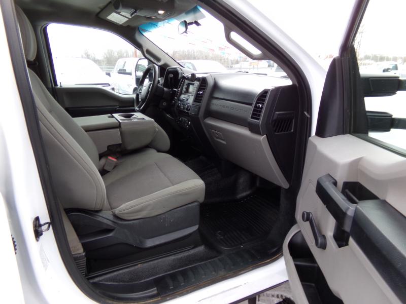 Ford F-350 SD XL Crew Cab Long Bed 4WD 2017