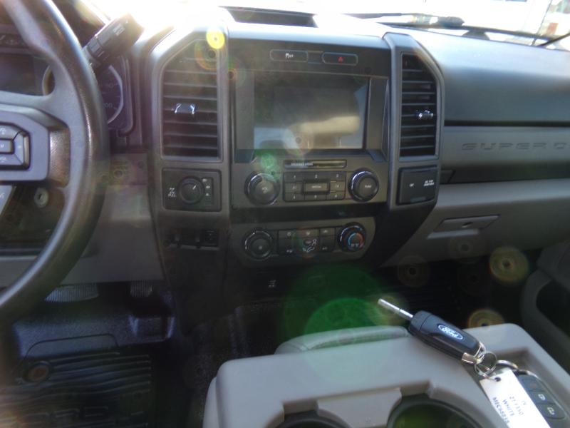 Ford F-350 SD XL Crew Cab Long Bed 4WD 2021