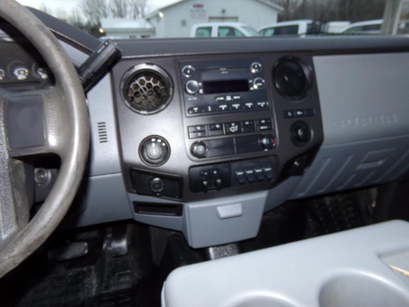 Ford F-250 SD XL Crew Cab LWB 4WD 2015