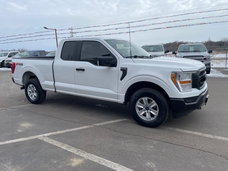 Ford F-150 4WD SuperCab 145" XL 2022