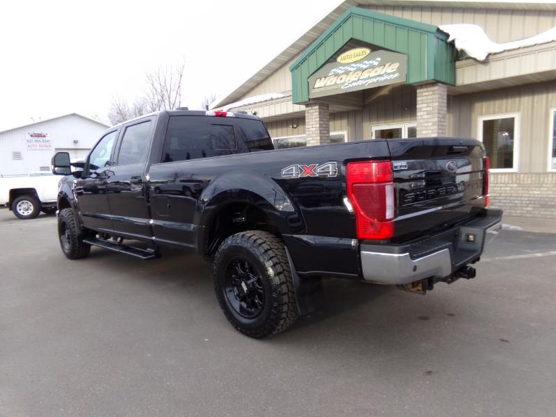 Ford F-250 SD XLT Crew Cab Long Bed 4WD 2022