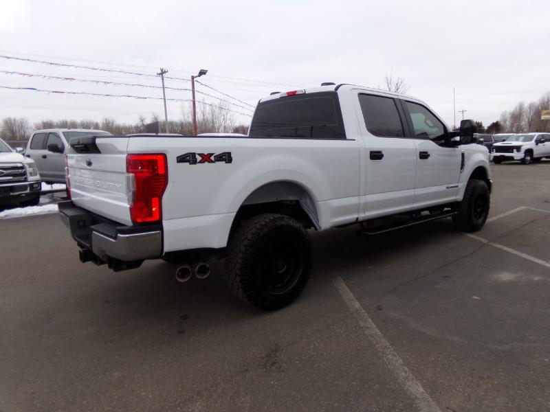 Ford F-250 SD XL Crew Cab 4WD 2022
