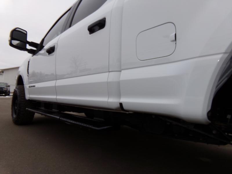 Ford F-250 SD XL Crew Cab 4WD 2022