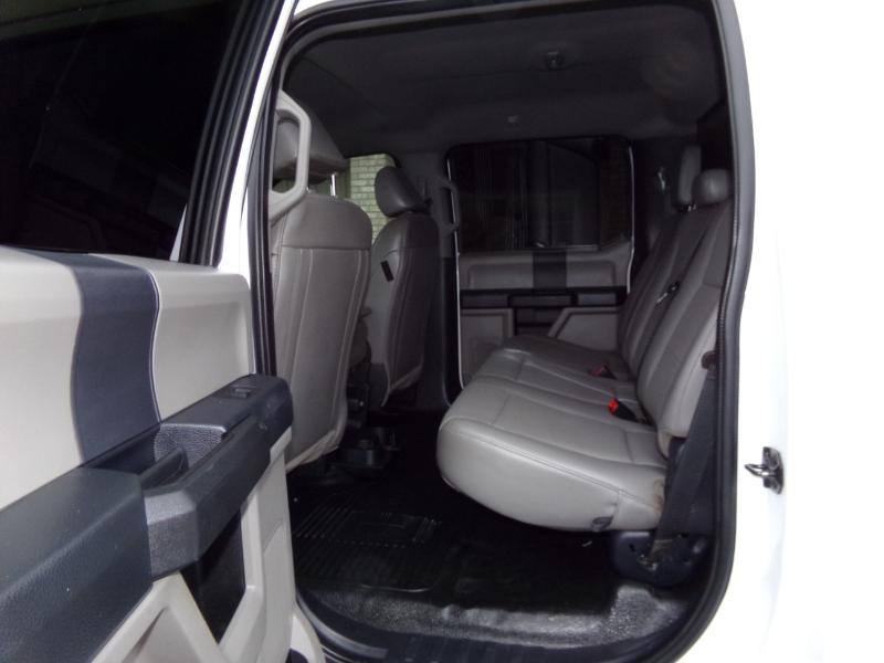 Ford F-250 SD XL Crew Cab 4WD 2022