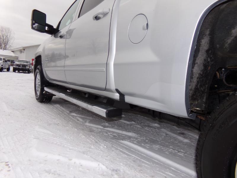 Chevrolet Silverado 2500HD LT Crew Cab 4WD 2017