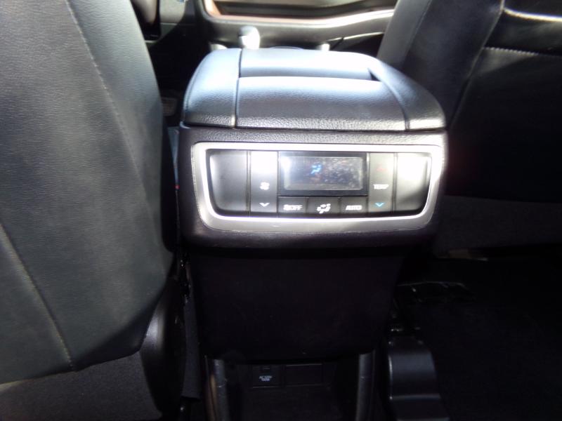 Toyota Highlander XLE AWD V6 2019