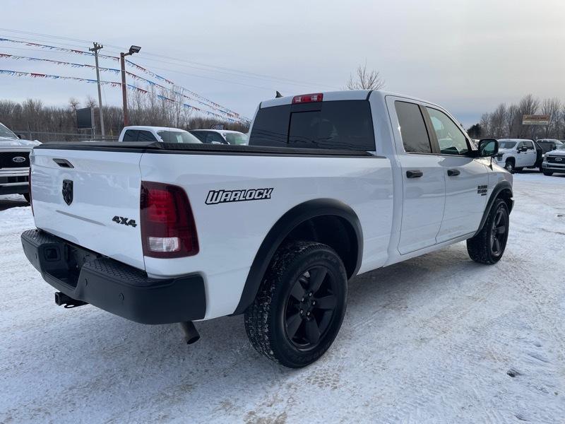 RAM 1500 4WD Quad Cab 140.5" Express *Ltd Avail* 2020