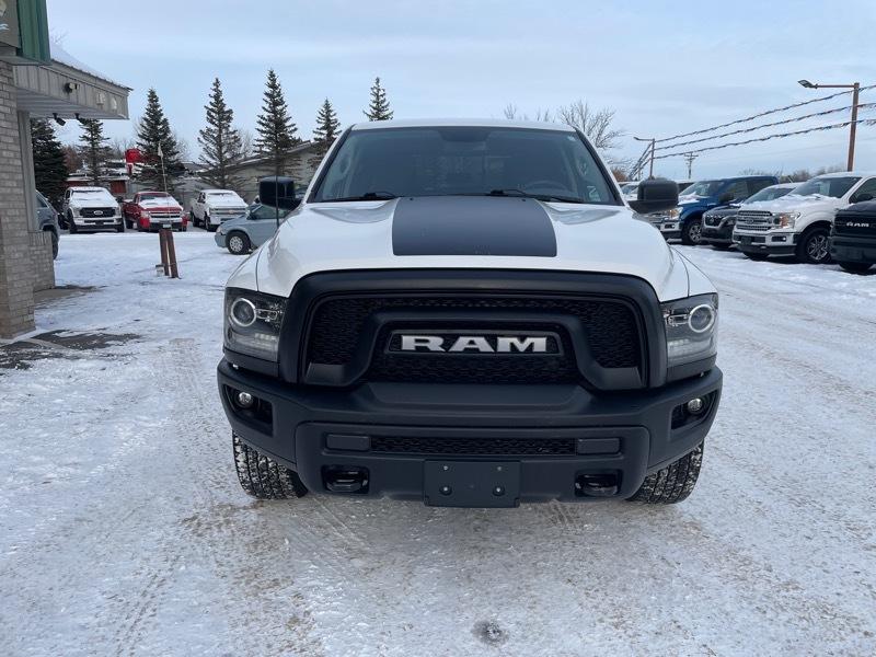 RAM 1500 4WD Quad Cab 140.5" Express *Ltd Avail* 2020