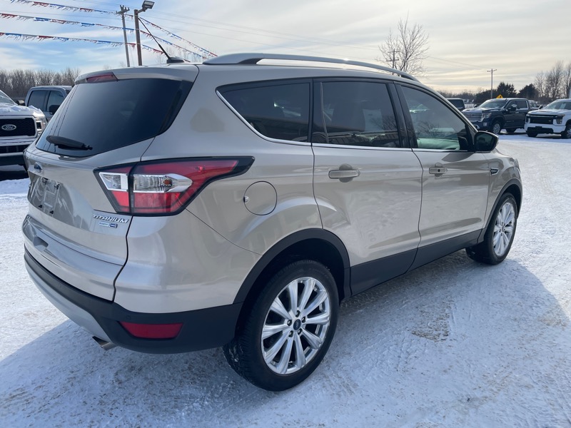 Ford Escape Titanium 4WD 2017