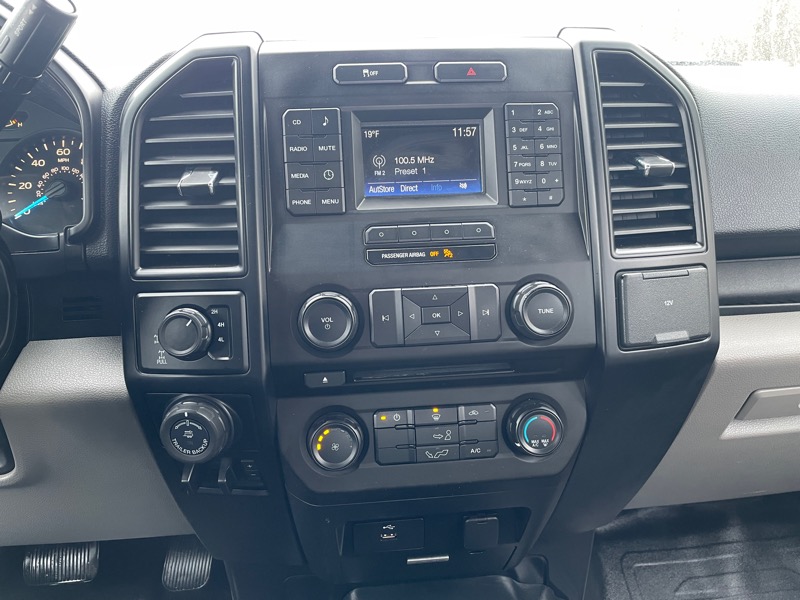 Ford F-150 4WD SuperCab 145" XL 2016