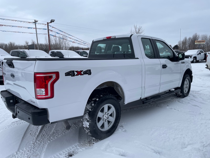 Ford F-150 4WD SuperCab 145" XL 2016