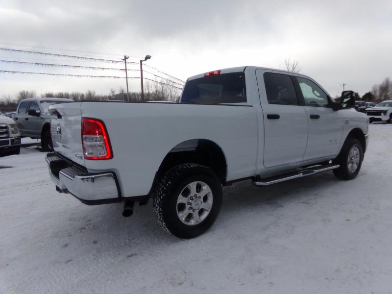 RAM 2500 Big Horn Crew Cab 4WD 2024