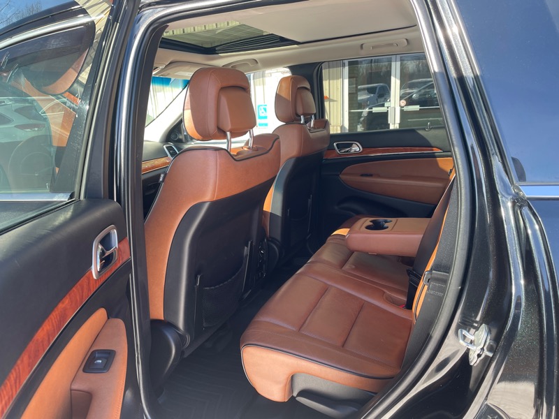 Jeep Grand Cherokee Overland 4WD 2012