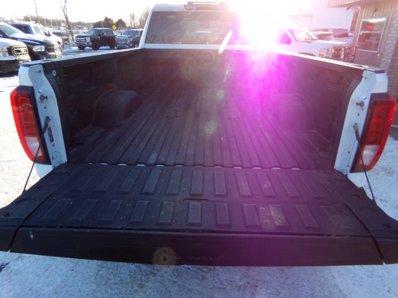 GMC Sierra 3500HD SLE Crew Cab Long Box 4WD 2022