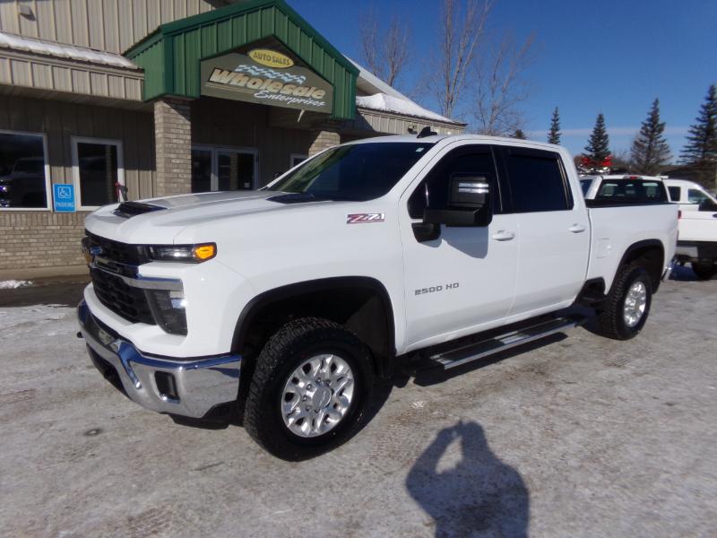 Chevrolet Silverado 2500HD LT Crew Cab Short Box 4WD 2024