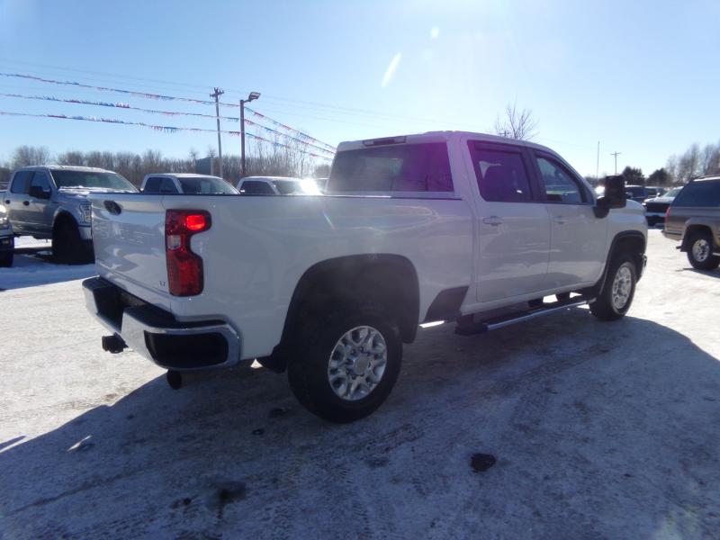 Chevrolet Silverado 2500HD LT Crew Cab Short Box 4WD 2024