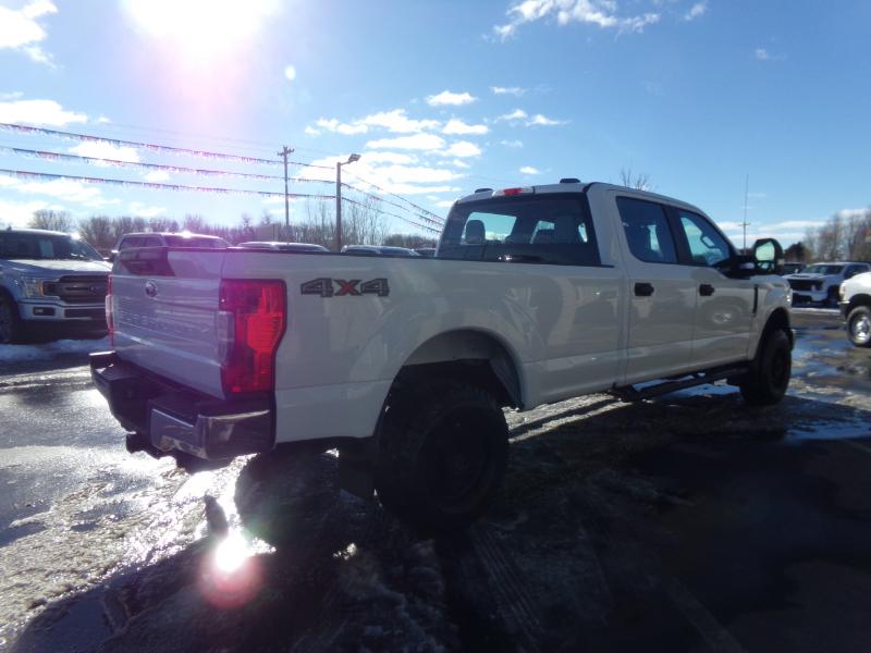 Ford F-250 SD XL Crew Cab Long Bed 4WD 2020