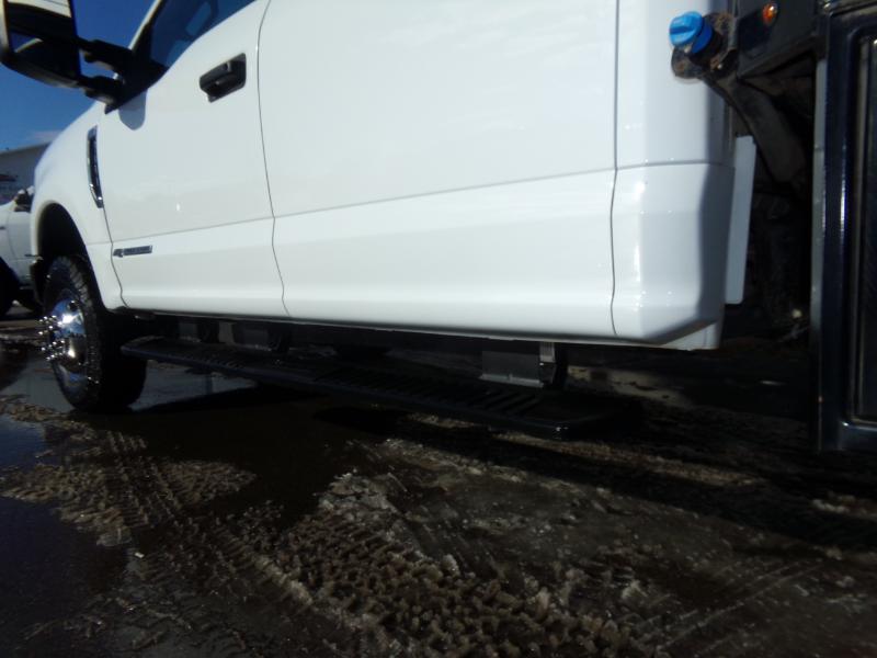 Ford F-350 SD XL Crew Cab Long Bed DRW 4WD 2022