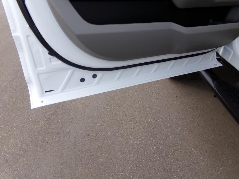 Ford F-450 SD Crew Cab DRW 4WD 2022