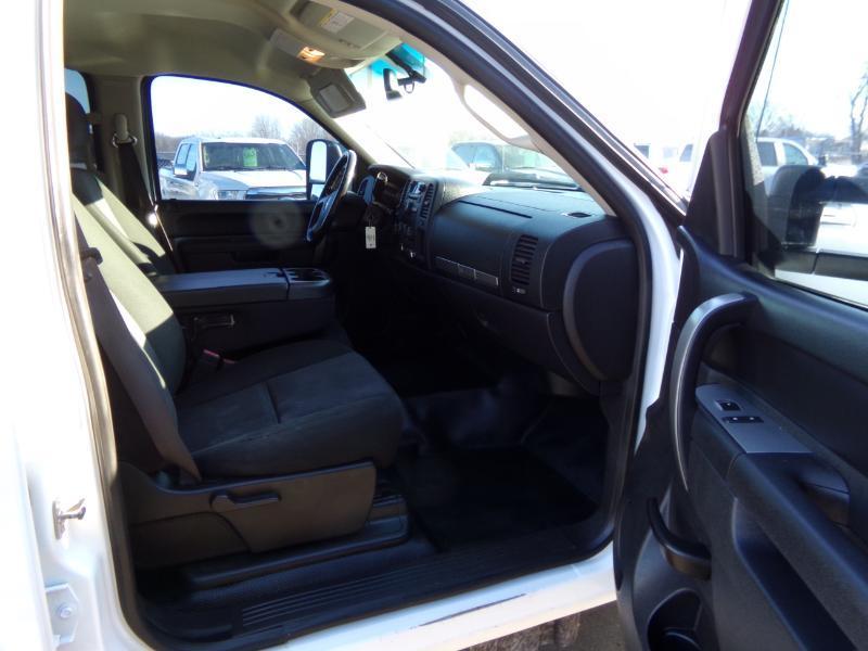 Chevrolet Silverado 3500HD LT Crew Cab Long Box 4WD 2012