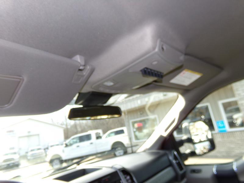 Ford F-250 SD XLT Crew Cab Long Bed 4WD 2022