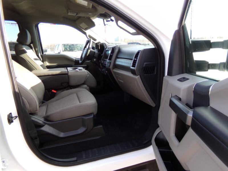 Ford F-250 SD XLT Crew Cab Long Bed 4WD 2022