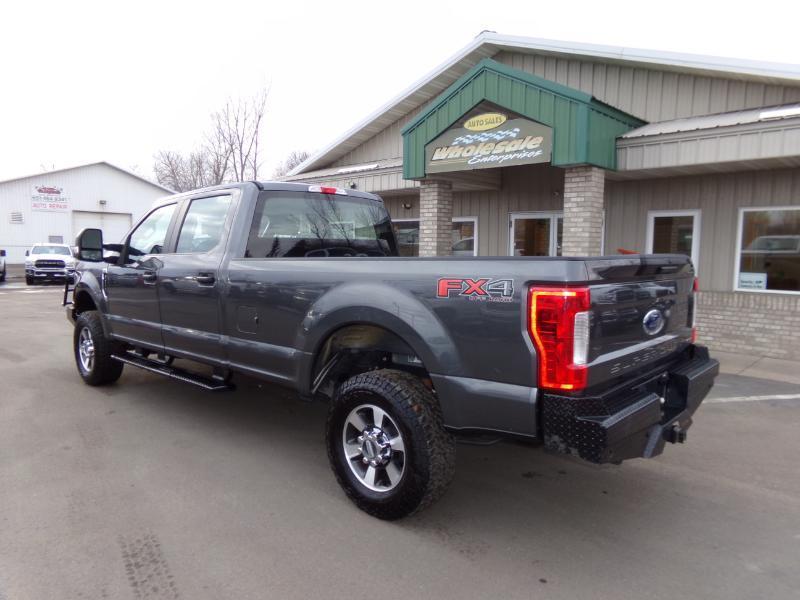 Ford F-250 SD XL Crew Cab Long Bed 4WD 2019