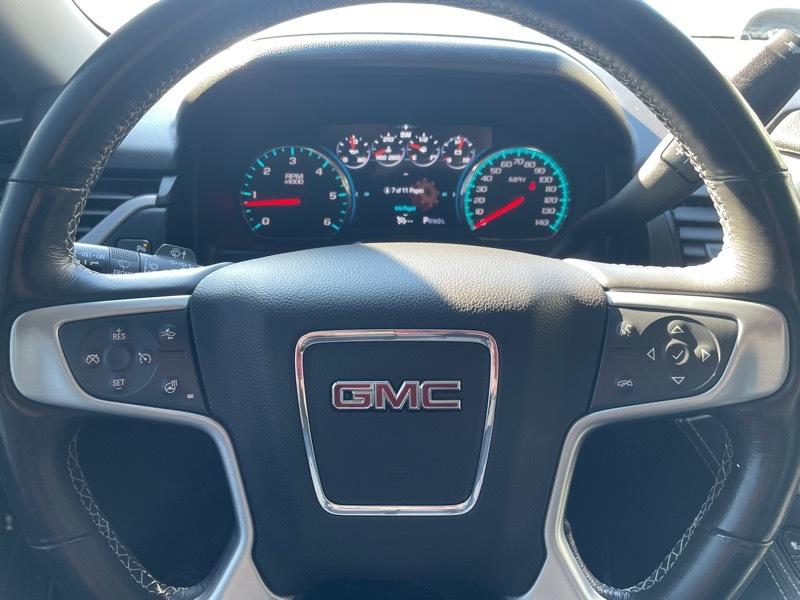 GMC Yukon SLT 4WD 2017