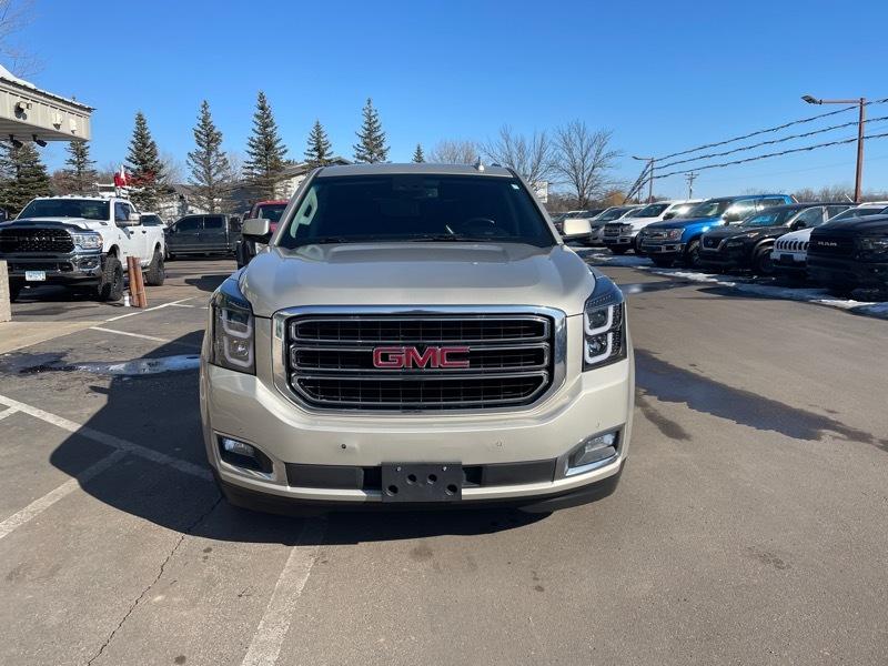 GMC Yukon SLT 4WD 2017
