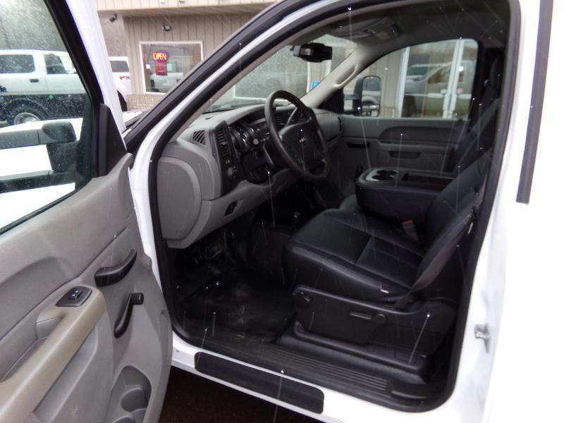 GMC Sierra 3500HD Work Truck Long Box 4WD 2013