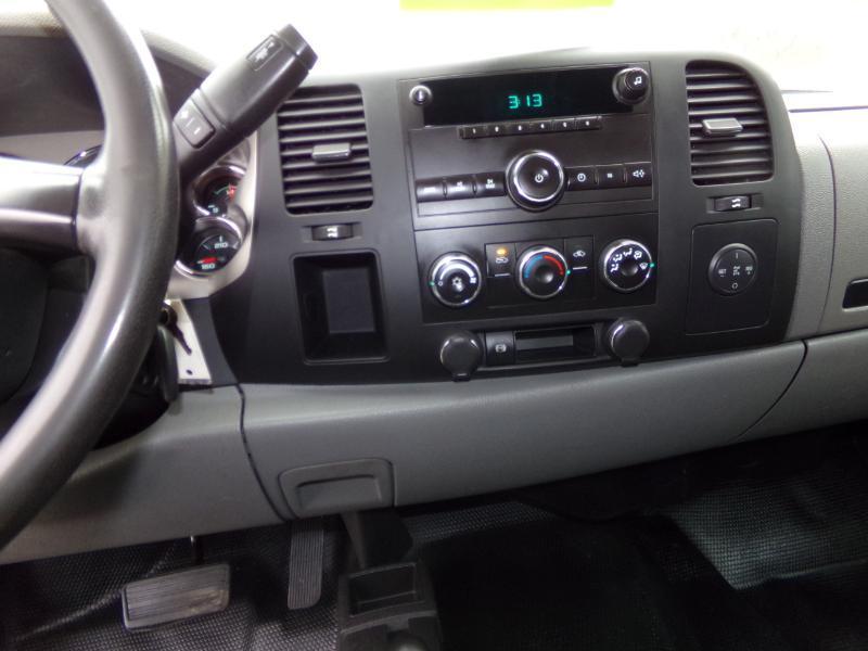 GMC Sierra 3500HD Work Truck Long Box 4WD 2013