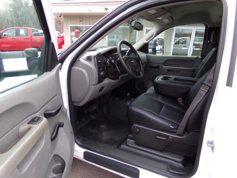 GMC Sierra 3500HD Work Truck Long Box 4WD 2013