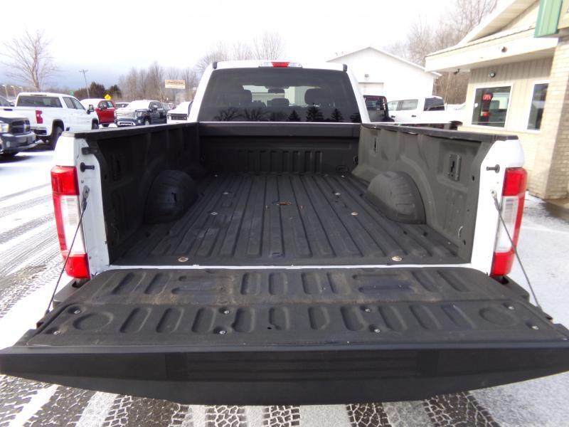 Ford F-250 SD XLT Crew Cab Long Bed 4WD 2018