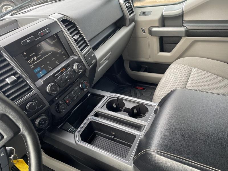 Ford F-150 4WD SuperCrew 145" XLT 2018