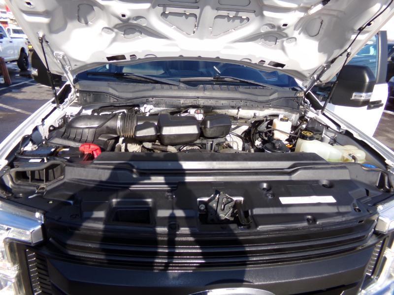 Ford F-250 SD XL SuperCab Long Bed 4WD 2019