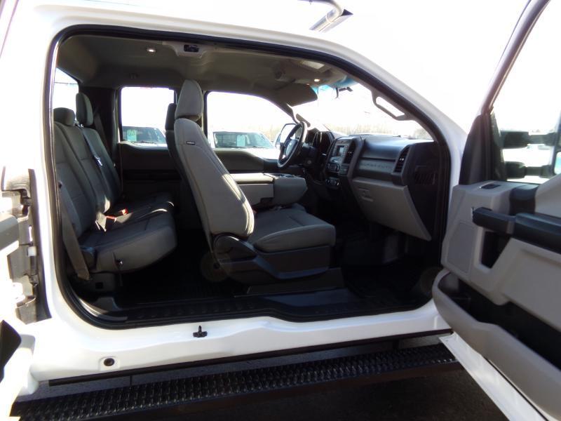 Ford F-250 SD XL SuperCab Long Bed 4WD 2019