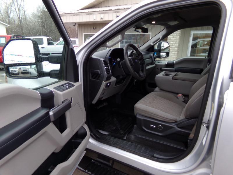 Ford F-250 SD XLT Crew Cab Long Bed 4WD 2019