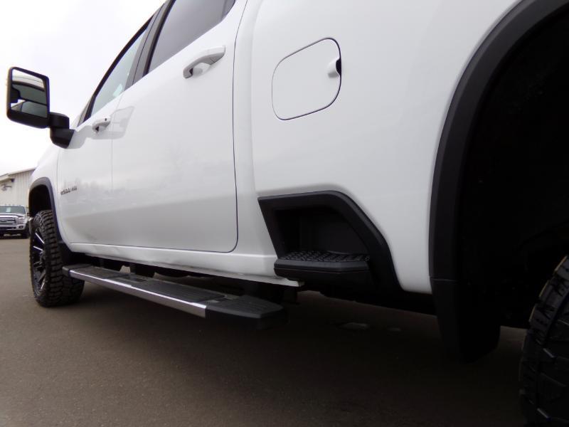 Chevrolet Silverado 2500HD LT Crew Cab Short Box 4WD 2023