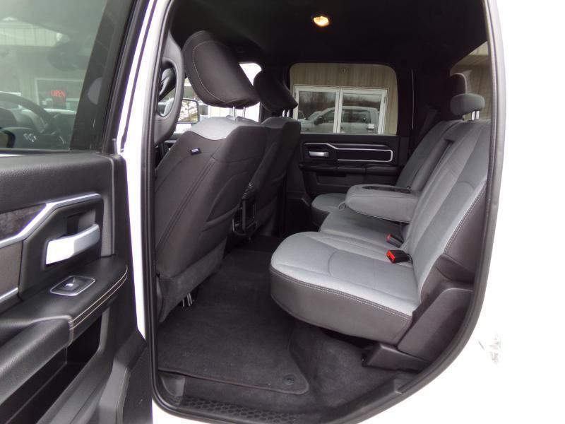 RAM 2500 Big Horn Crew Cab 4WD 2024