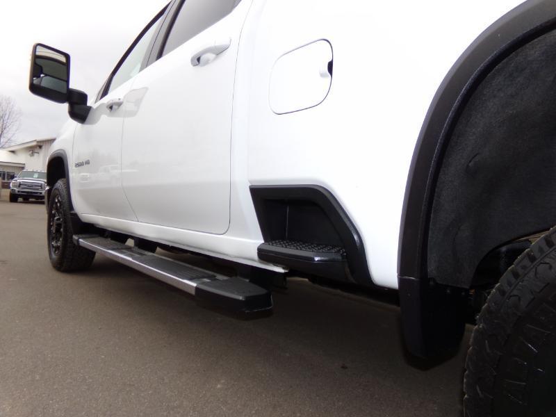 Chevrolet Silverado 2500HD LT Crew Cab Short Box 4WD 2024