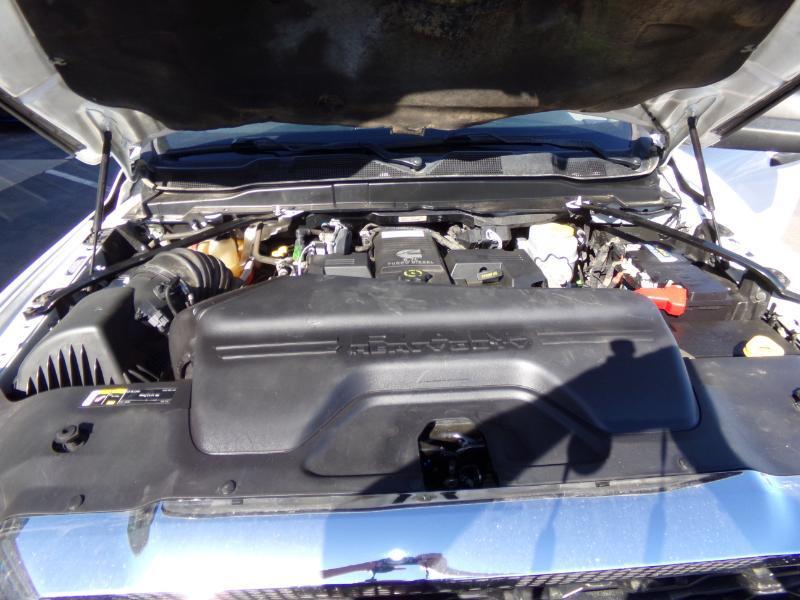 RAM 3500 Tradesman Crew Cab 4WD DRW 2020