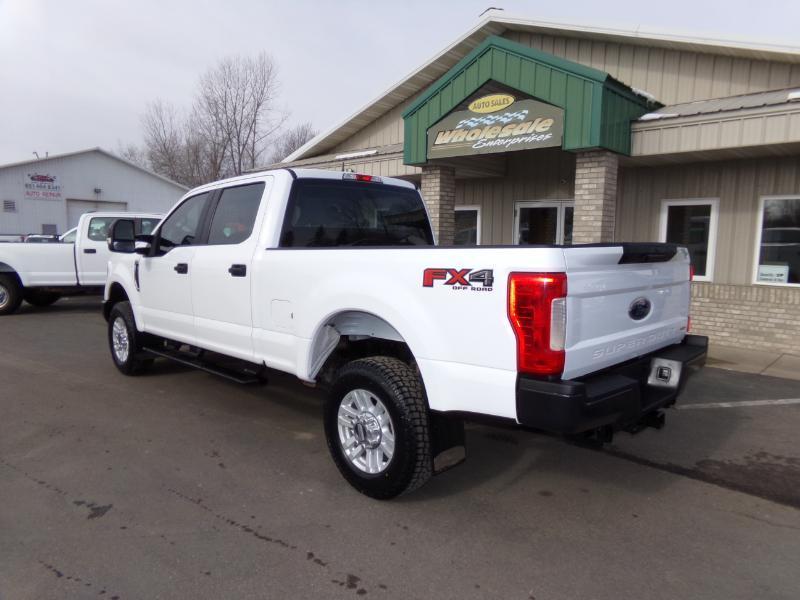 Ford F-250 SD XL Crew Cab 4WD 2019