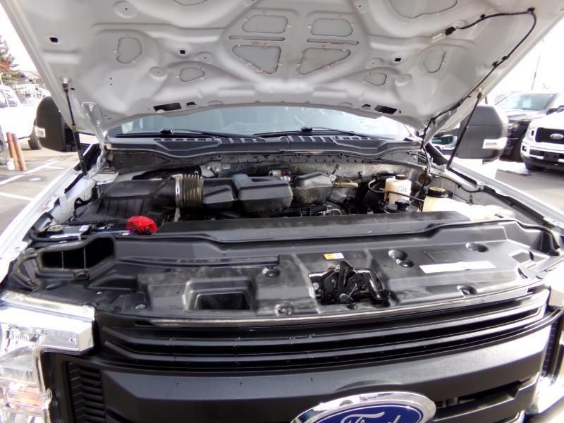 Ford F-250 SD XL Crew Cab 4WD 2019