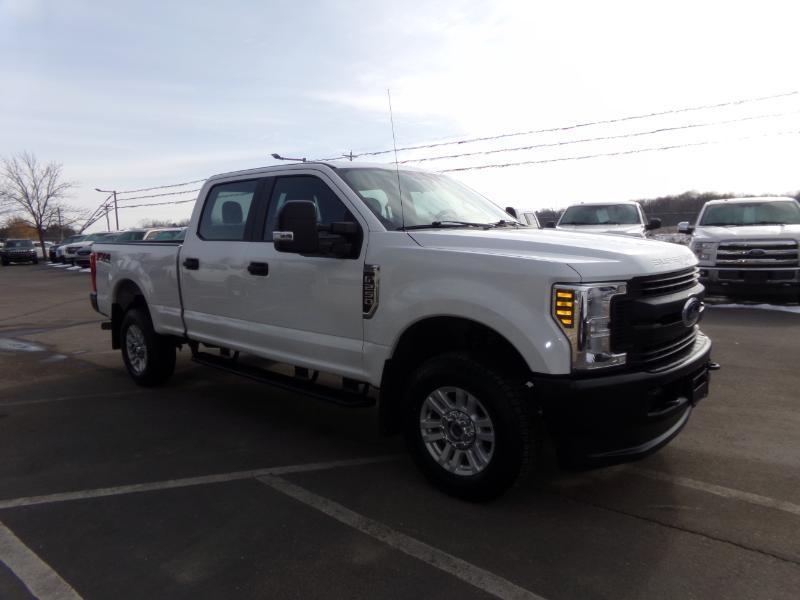 Ford F-250 SD XL Crew Cab 4WD 2019