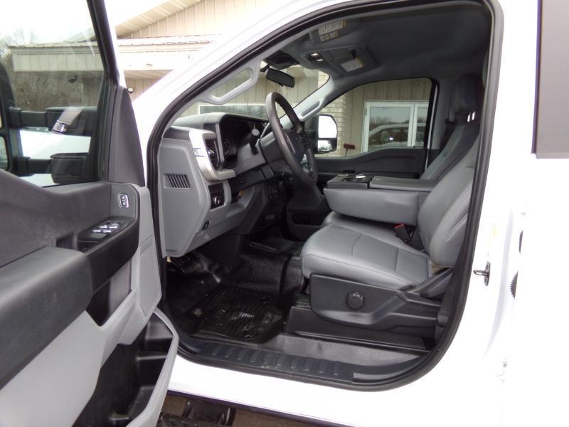 Ford F-250 SD XL Crew Cab Long Bed 4WD 2023