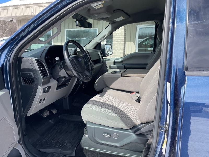 Ford F-150 4WD SuperCab 145" XLT 2018